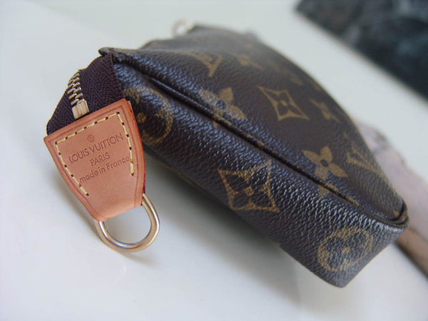 Louis Vuitton Monogram Cross-Body Pochette Accessoires