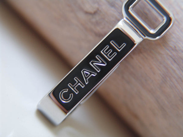 Chanel Silver-Tone Clasp Keyring Accessory