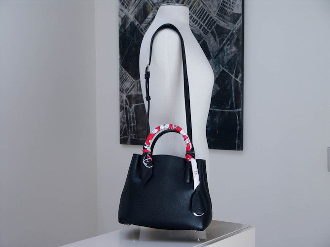 Dior bar bag black hotsell