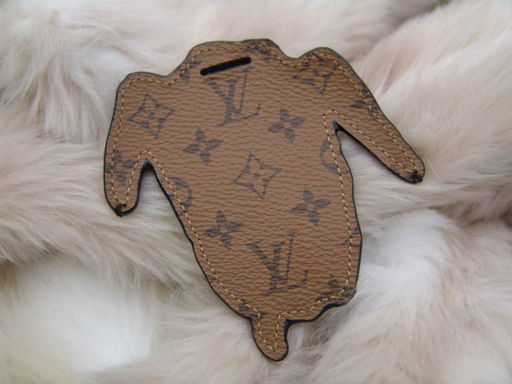 Louis Vuitton, Accessories, Louis Vuitton X Grace Coddington Dog Bag  Charm Catogram Collecton Rare Key Ring