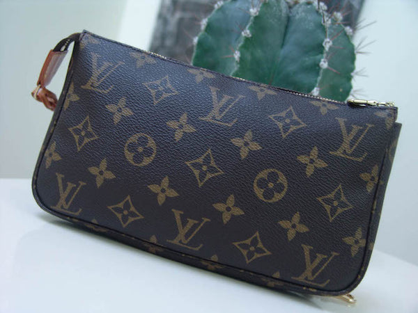 Louis Vuitton Monogram Pochette Accessoires