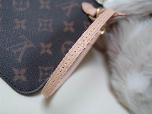 Louis Vuitton 2022 Monogram Beige Neverfull Pochette GM | NEW