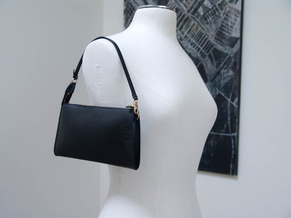 Louis Vuitton Epi Kouril Black Pochette Accessoires 24H
