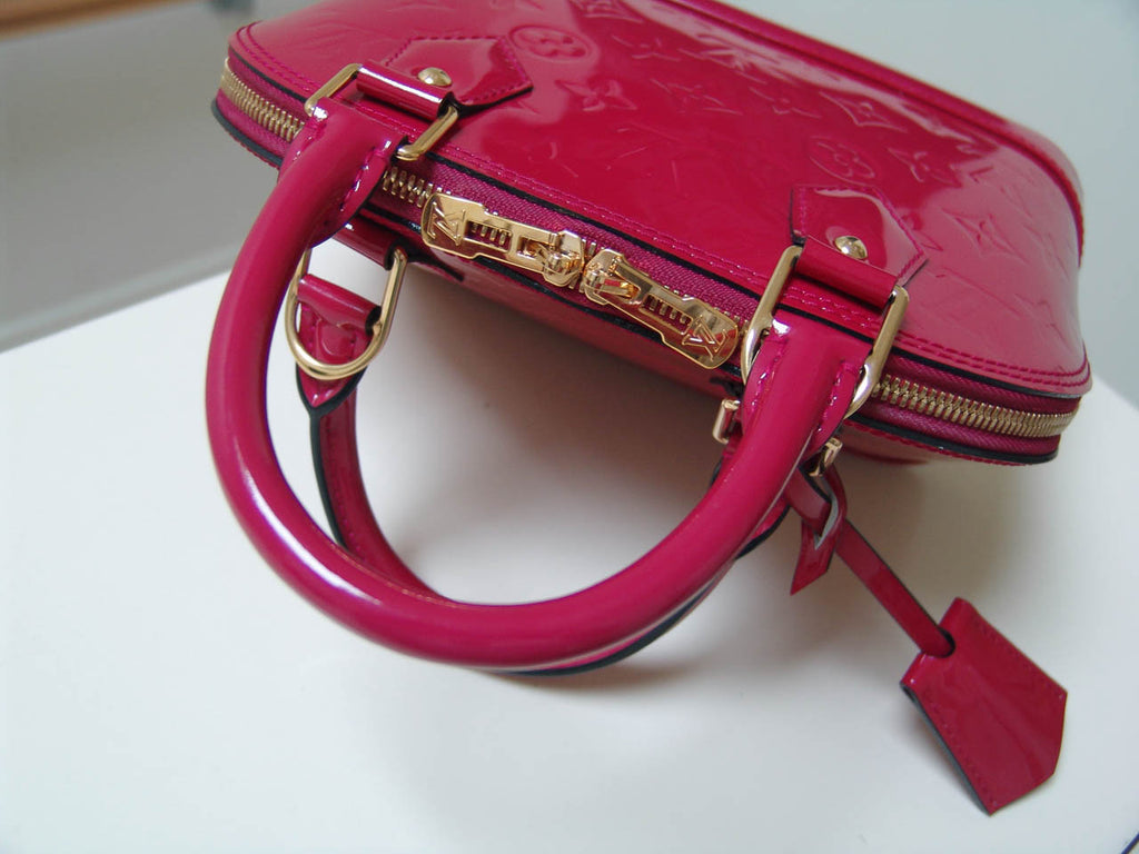 Brand: Louis-Vuitton, Color: Red, Rose-Indien