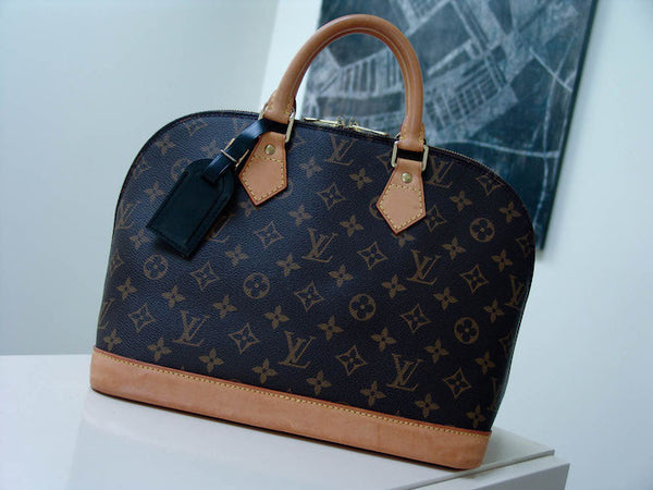 Louis Vuitton Leather Luggage Tag