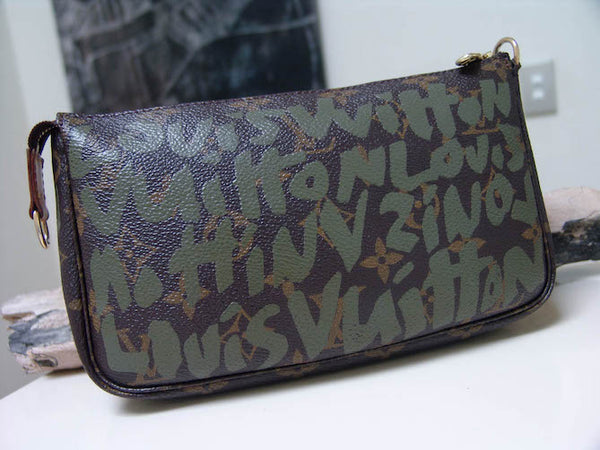 Louis Vuitton Bag LE Graffiti Khaki Monogram Pochette Accessoires