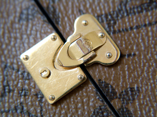 Louis Vuitton Monogram Reverse Eye Trunk Case | iPhone 7+