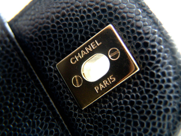 Chanel 2016 Black Caviar Jumbo Classic Double Flap GHW