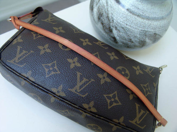 Louis Vuitton Monogram Pochette Accessoires