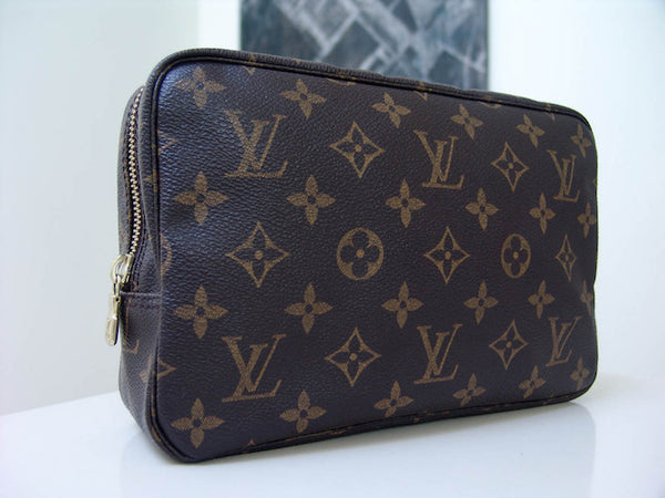 Louis Vuitton Monogram Trousse Toilette 23