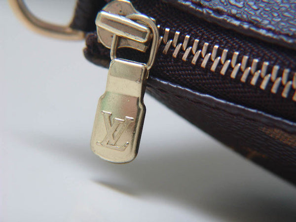 Louis Vuitton Monogram Accessoires Pochette