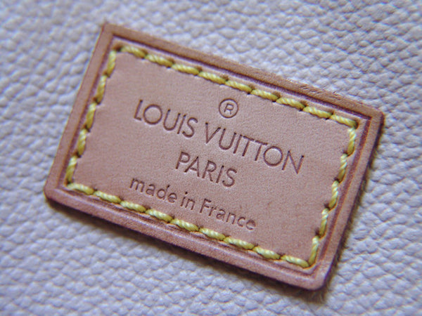 Louis Vuitton Monogram Trousse Toilette 23