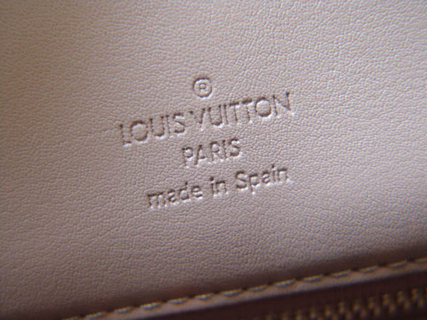 Louis Vuitton Beige Vernis Houston